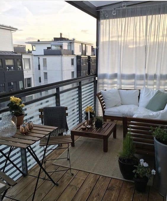 Apartment Patio Curtain Ideas 