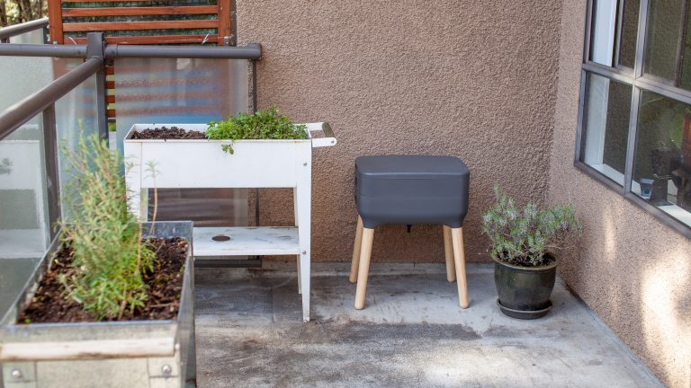 balcony apartment composting