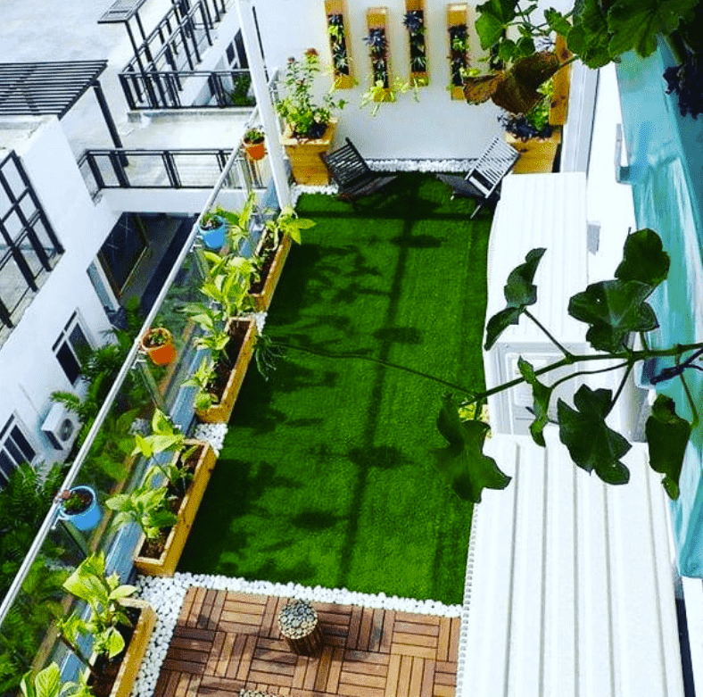 artificial grass ideas for balcony