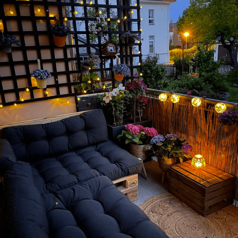 balcony trellis against a wall