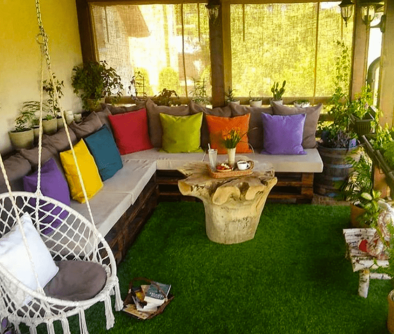 balcony enclosure