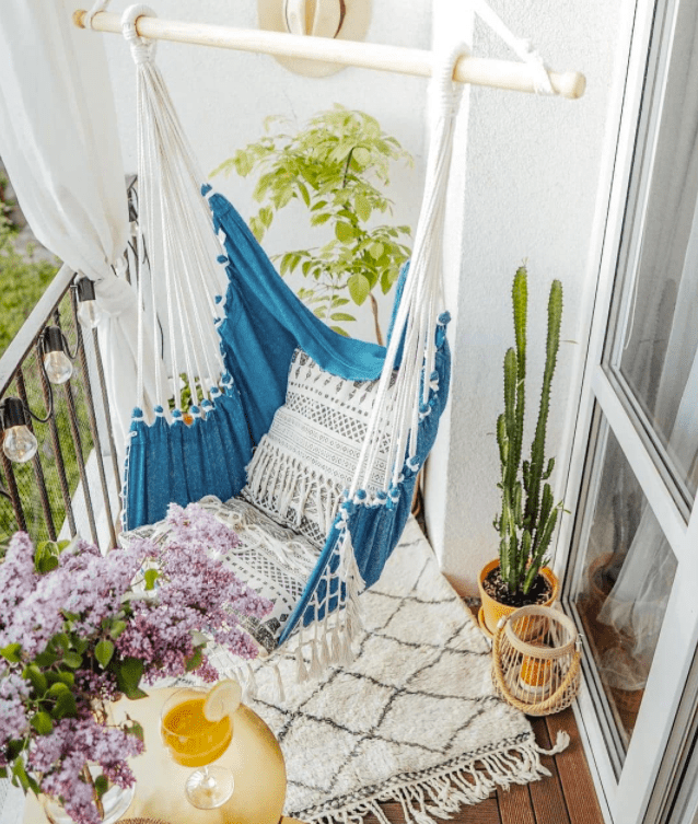 how to hang a hammock chair on a balcony