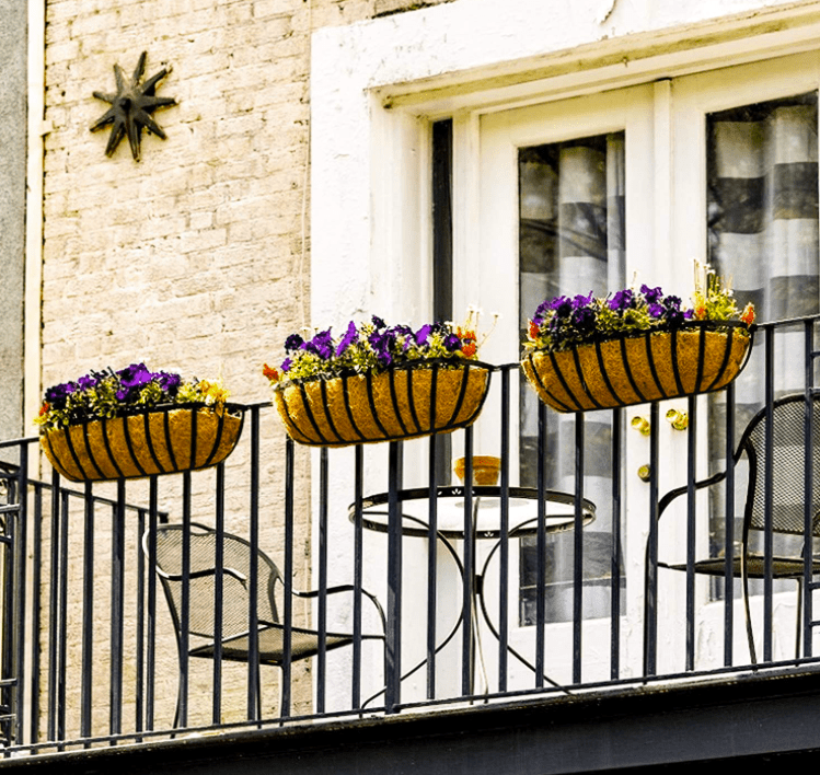 Balcony Planters | atelier-yuwa.ciao.jp