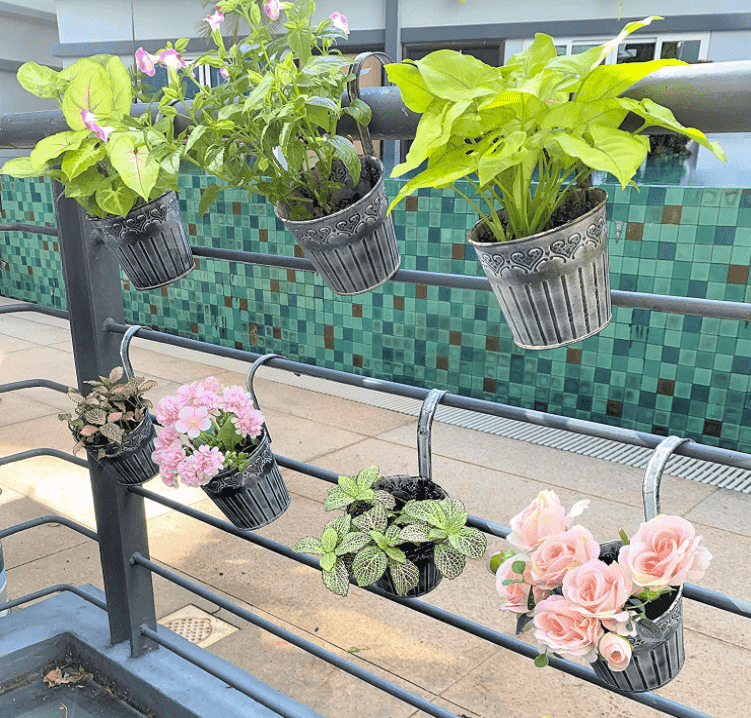 balcony railing planter pots