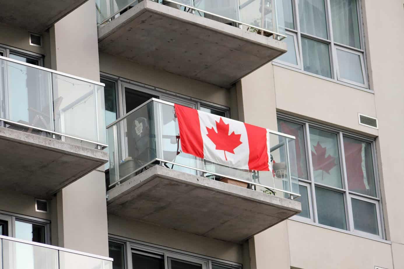 How to Hang a Flag on a Balcony 4 Different Ways Balcony Boss
