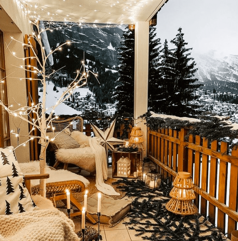 winter balcony decorations