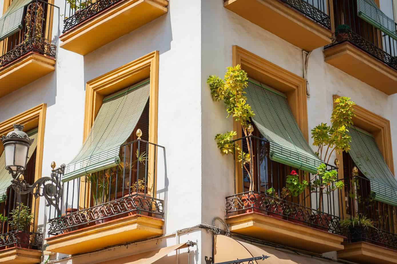 How To Cover Balcony From Rain In India