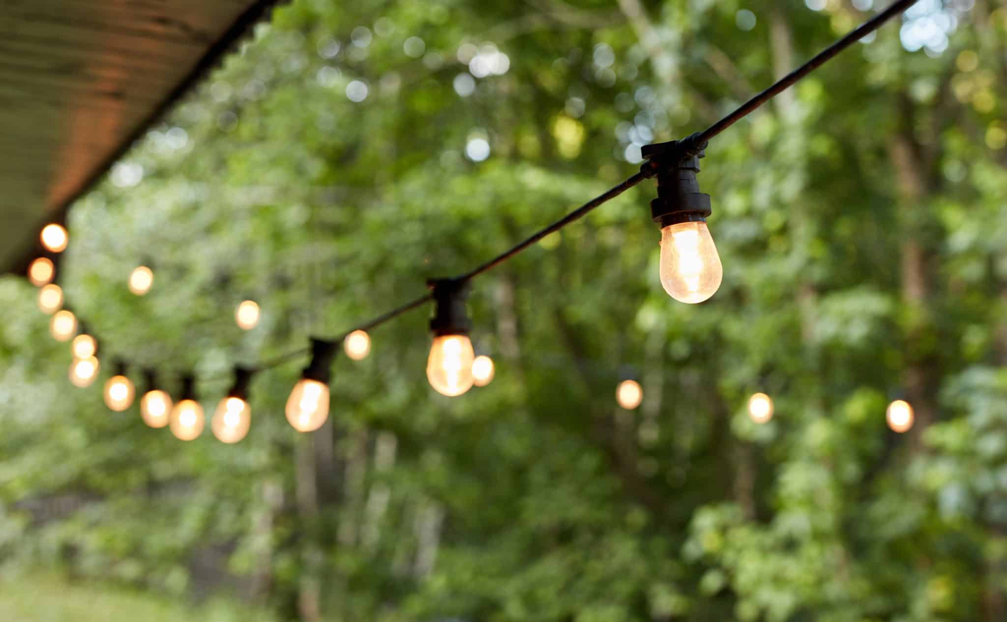 6 Ways to Hang String Lights on a Balcony Balcony Boss