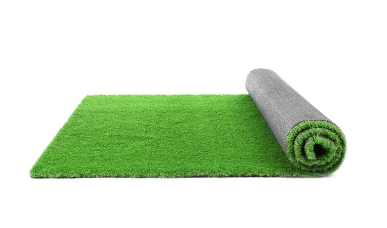 How to Flatten Artificial Grass