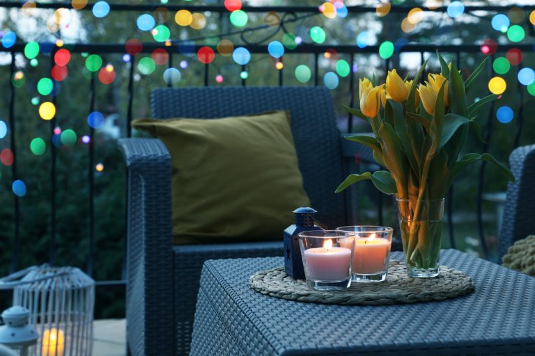 No Drilling Required! 4 Renter-Friendly Methods for Hanging Balcony String Lights
