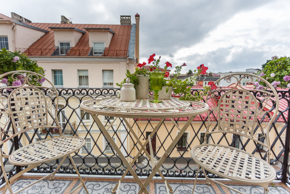 porcelein floor tiles on balcony