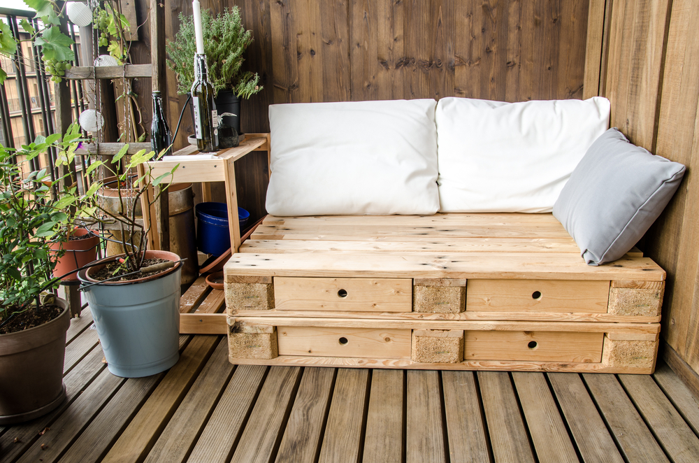 balcony pallet chair