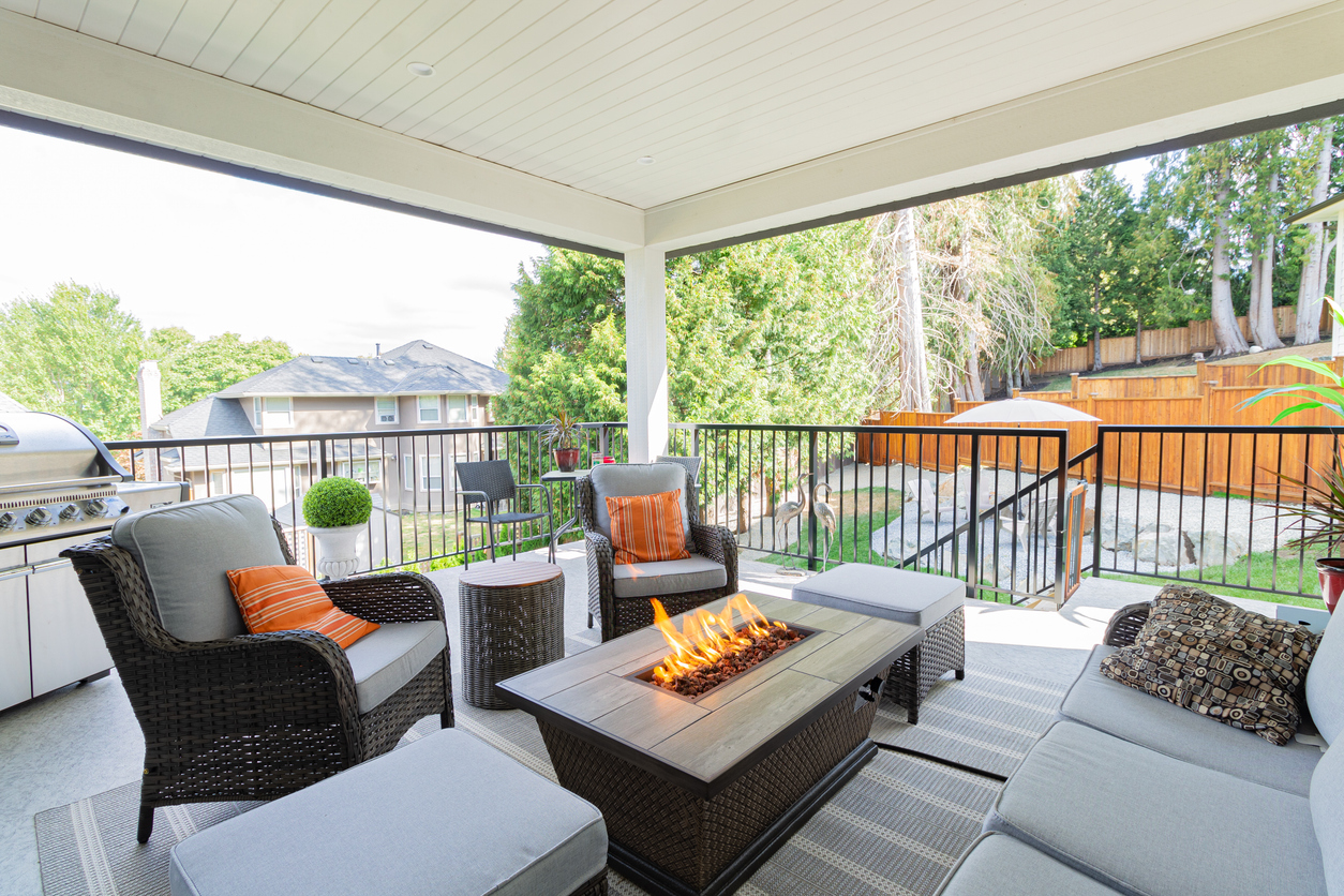 Balcony Fire Pit Guide: Everything You Need to Know - Balcony Boss